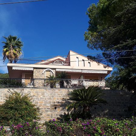 Rifugio Societa Semplice Appartement Ospedaletti Buitenkant foto