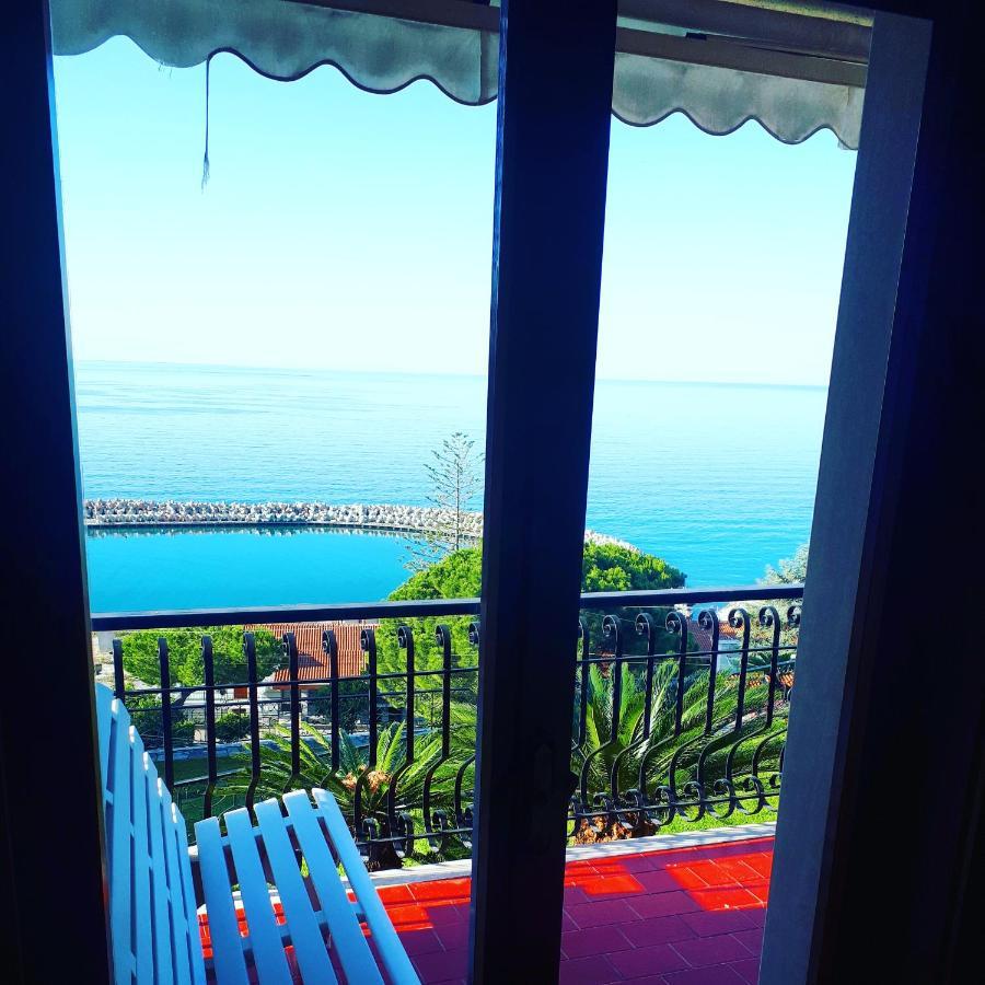 Rifugio Societa Semplice Appartement Ospedaletti Buitenkant foto