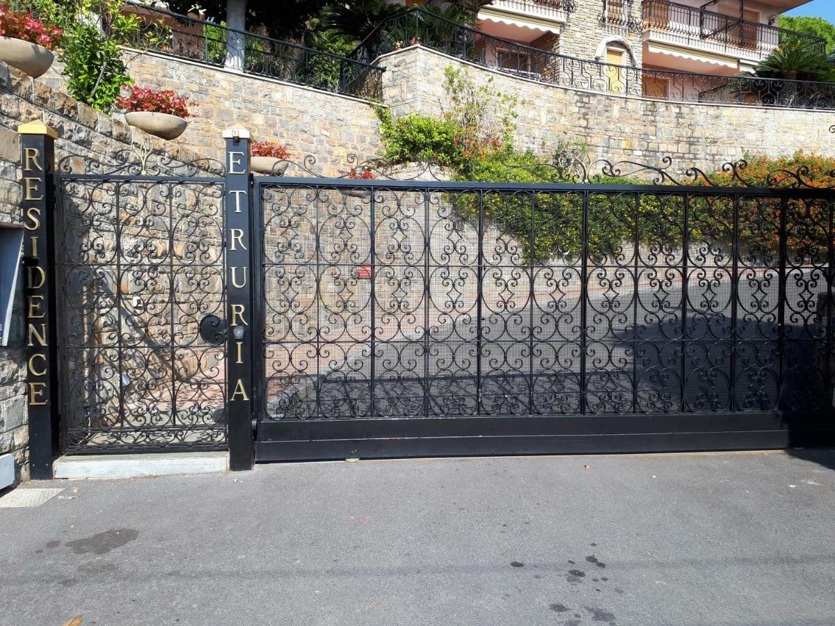 Rifugio Societa Semplice Appartement Ospedaletti Buitenkant foto