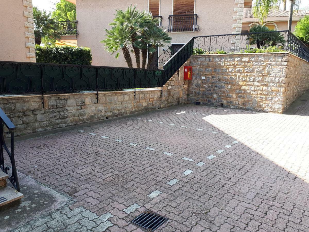 Rifugio Societa Semplice Appartement Ospedaletti Buitenkant foto