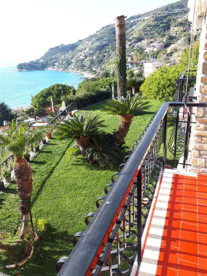 Rifugio Societa Semplice Appartement Ospedaletti Buitenkant foto